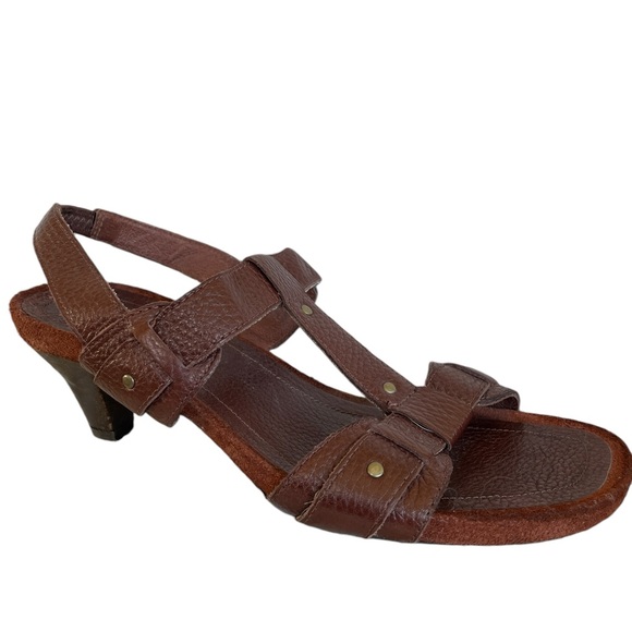 Aerosol Leather Sandals Size 7 - Picture 2 of 4